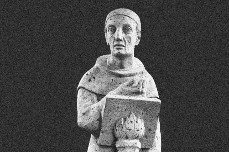 Das Bild zeigt eine Statue von Meister Eckhart.